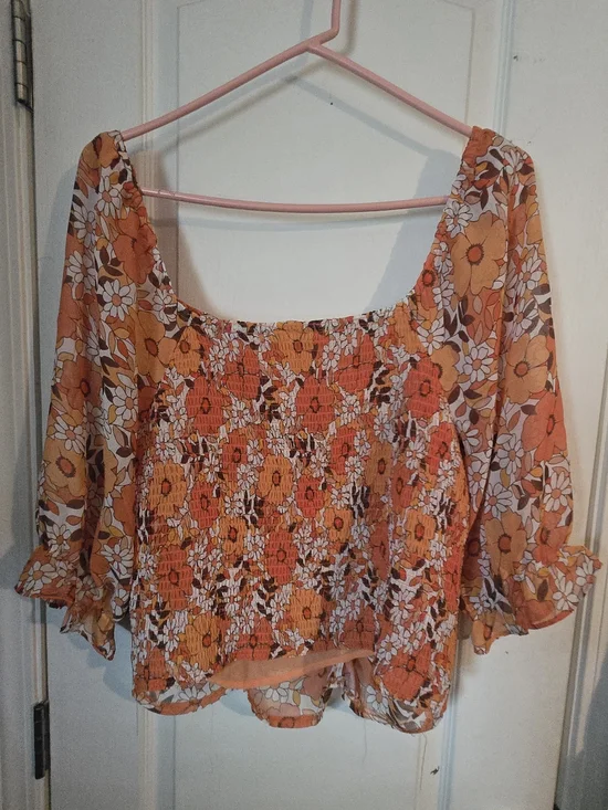 Cato Floral Blouse in Orange and Cream - Picture 2 of 4